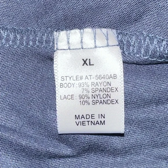 NWOT LACY TRIM TUNIC TOP - Picture 8 of 9